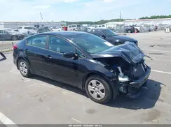 3KPFK4A71JE236320 2018 KIA FORTE