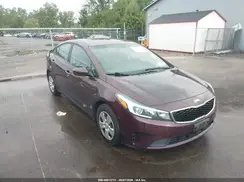 3KPFK4A71JE246572 2018 KIA FORTE