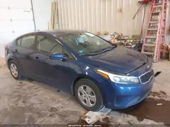 3KPFK4A71JE256938 2018 KIA FORTE