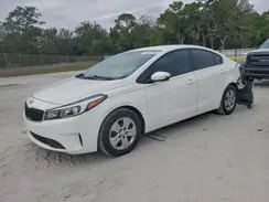 3KPFK4A71JE270192 2018 KIA FORTE