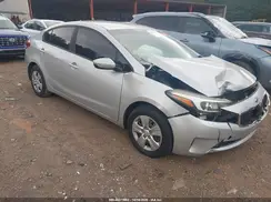 3KPFK4A71JE272167 2018 KIA FORTE