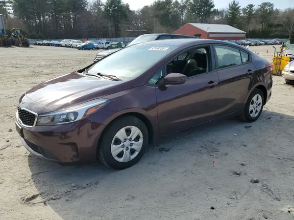 3KPFK4A71JE272900 2018 KIA FORTE - Image 1