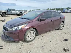 3KPFK4A71JE276283 2018 KIA FORTE