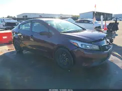 3KPFK4A71JE282018 2018 KIA FORTE