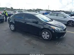 3KPFK4A72HE012564 2017 KIA FORTE