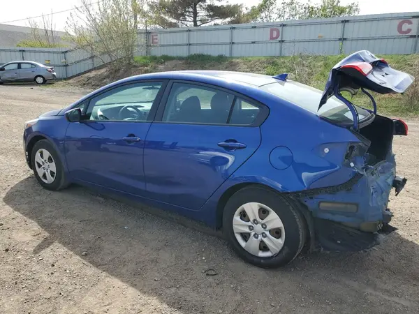3KPFK4A72HE012872 2017 KIA FORTE - Image 2