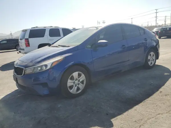 3KPFK4A72HE013052 2017 KIA FORTE - Image 1