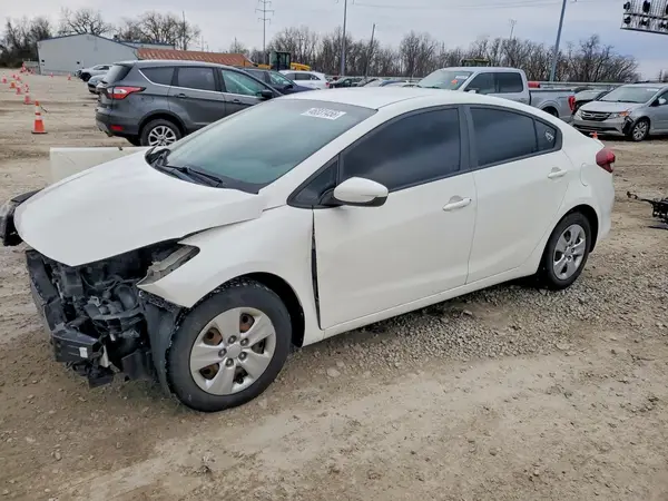 3KPFK4A72HE024259 2017 KIA FORTE - Image 1