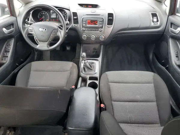3KPFK4A72HE032071 2017 KIA FORTE - Image 8