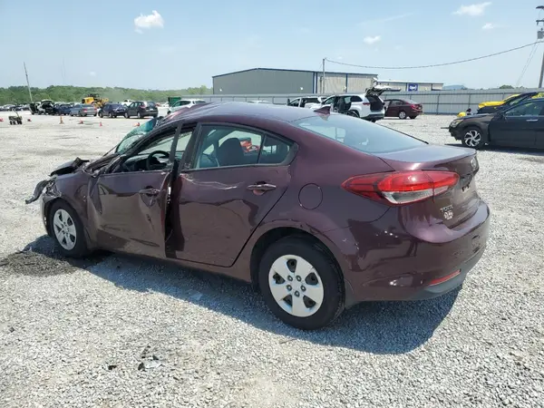 3KPFK4A72HE046455 2017 KIA FORTE - Image 2