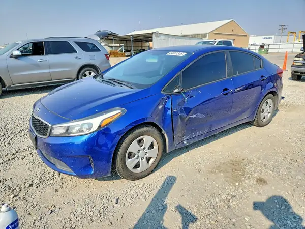 3KPFK4A72HE050618 2017 KIA FORTE - Image 1