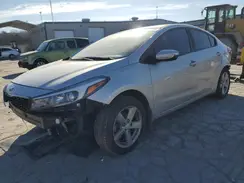 3KPFK4A72HE052725 2017 KIA FORTE