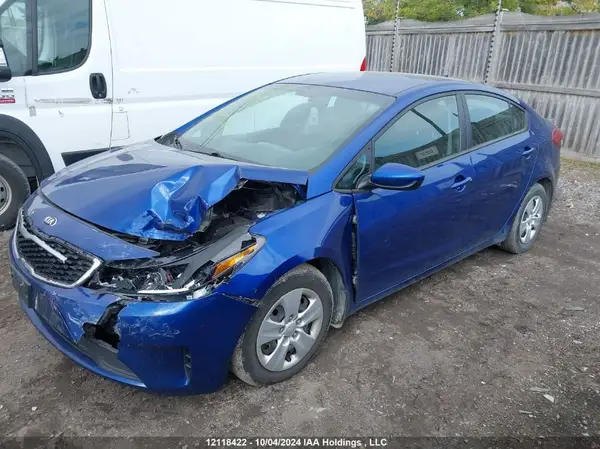 3KPFK4A72HE053440 2017 KIA FORTE - Image 2