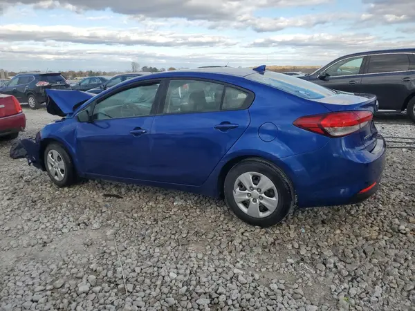 3KPFK4A72HE062171 2017 KIA FORTE - Image 2