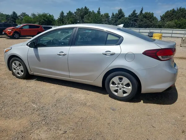 3KPFK4A72HE066799 2017 KIA FORTE - Image 2
