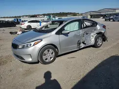 3KPFK4A72HE066897 2017 KIA FORTE