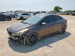 3KPFK4A72HE068634 2017 KIA FORTE