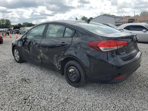 3KPFK4A72HE074997 2017 KIA FORTE - Image 2