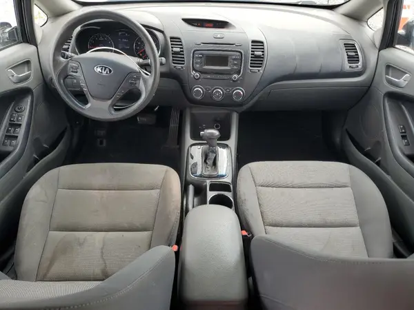3KPFK4A72HE074997 2017 KIA FORTE - Image 8