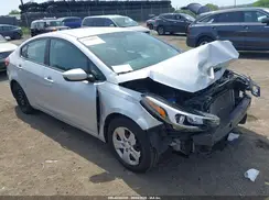 3KPFK4A72HE075793 2017 KIA FORTE