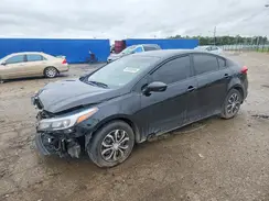 3KPFK4A72HE077818 2017 KIA FORTE