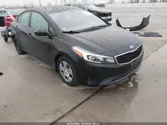 3KPFK4A72HE081996 2017 KIA FORTE