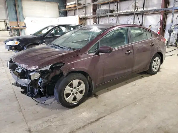 3KPFK4A72HE083649 2017 KIA FORTE - Image 1