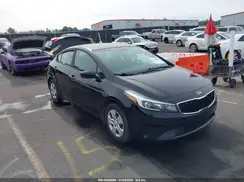 3KPFK4A72HE092884 2017 KIA FORTE