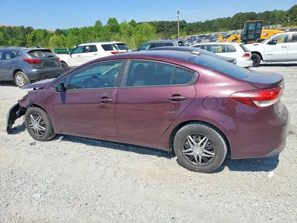 3KPFK4A72HE095414 2017 KIA FORTE - Image 2