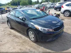 3KPFK4A72HE098880 2017 KIA FORTE