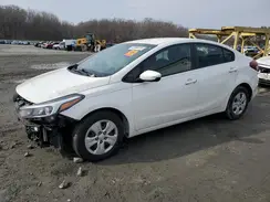 3KPFK4A72HE103527 2017 KIA FORTE