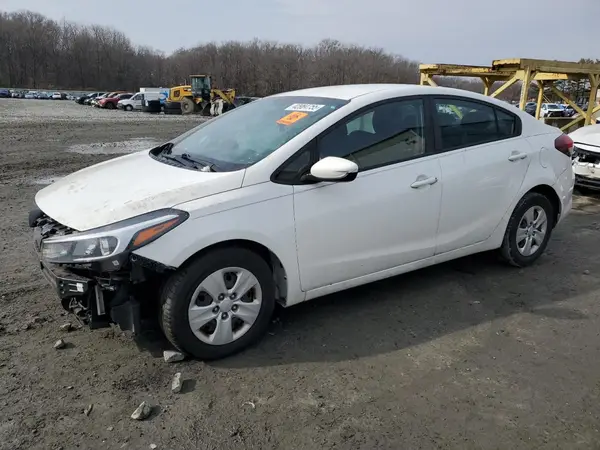 3KPFK4A72HE103527 2017 KIA FORTE - Image 1