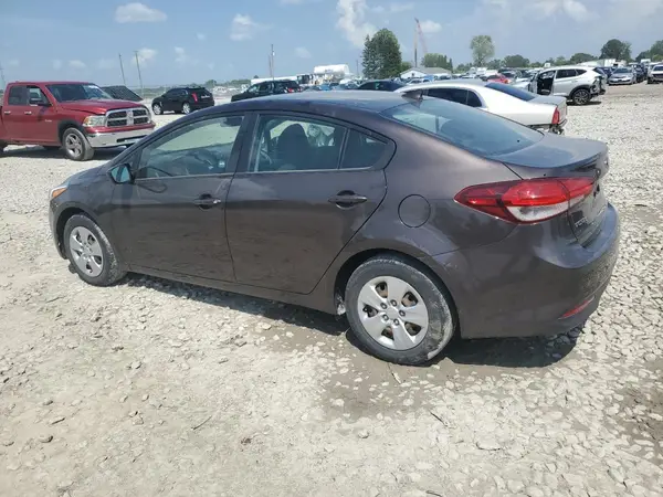 3KPFK4A72HE118545 2017 KIA FORTE - Image 2
