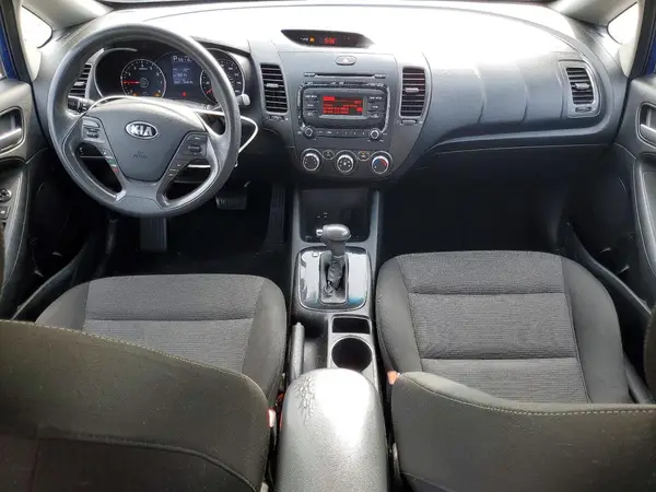 3KPFK4A72HE124295 2017 KIA FORTE - Image 8