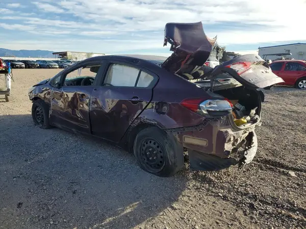 3KPFK4A72HE125799 2017 KIA FORTE - Image 2