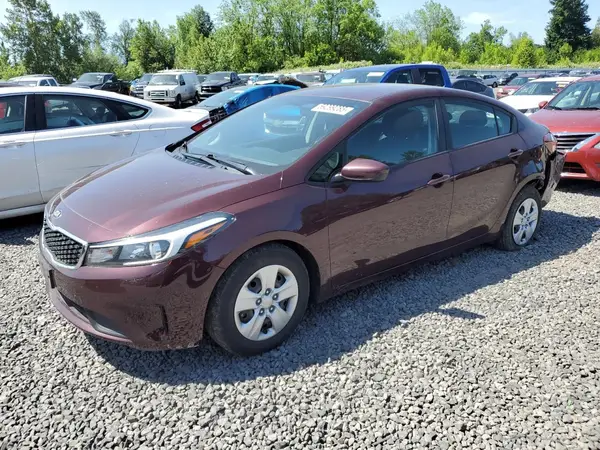 3KPFK4A72HE131070 2017 KIA FORTE - Image 1