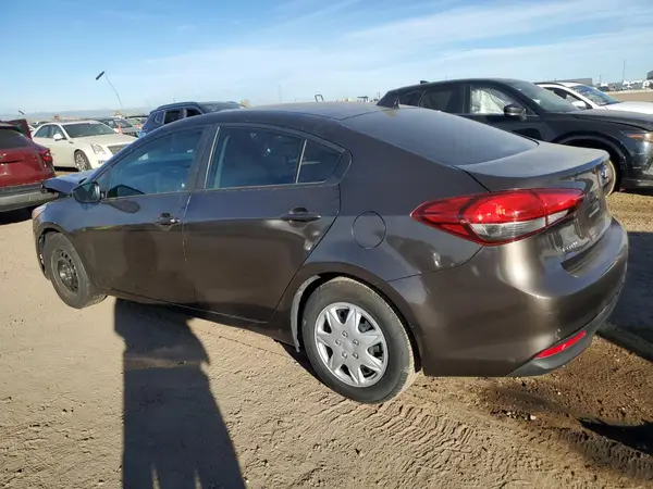 3KPFK4A72HE134843 2017 KIA FORTE - Image 2