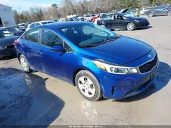 3KPFK4A72HE136396 2017 KIA FORTE