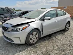 3KPFK4A72HE142876 2017 KIA FORTE