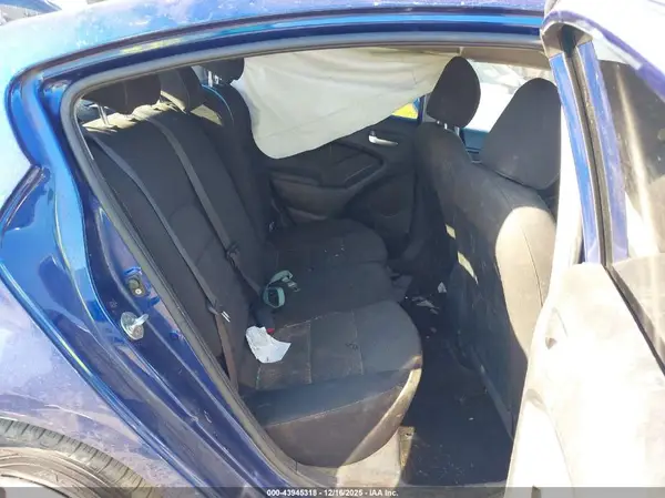 3KPFK4A72HE143476 2017 KIA FORTE - Image 8