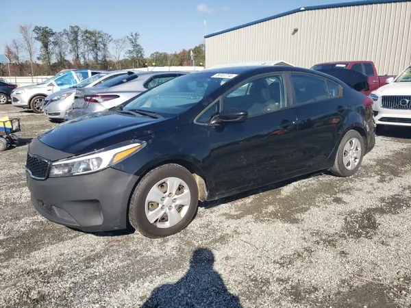 3KPFK4A72HE156759 2017 KIA FORTE - Image 1