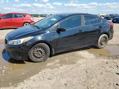 3KPFK4A72JE165418 2018 KIA FORTE