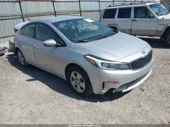 3KPFK4A72JE170618 2018 KIA FORTE