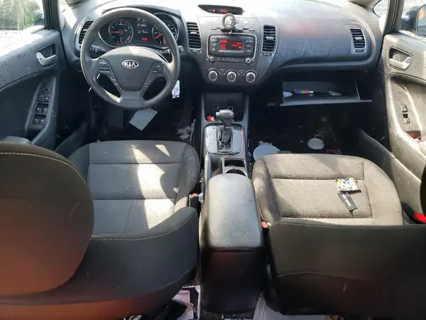 3KPFK4A72JE171431 2018 KIA FORTE - Image 8