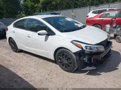 3KPFK4A72JE174717 2018 KIA FORTE
