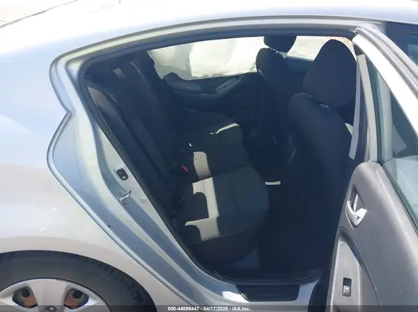 3KPFK4A72JE176127 2018 KIA FORTE - Image 8