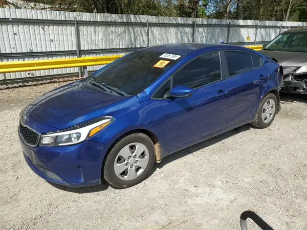 3KPFK4A72JE184292 2018 KIA FORTE - Image 1