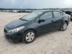 3KPFK4A72JE195552 2018 KIA FORTE