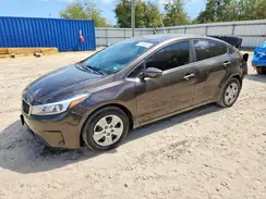 3KPFK4A72JE197253 2018 KIA FORTE