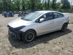3KPFK4A72JE197513 2018 KIA FORTE